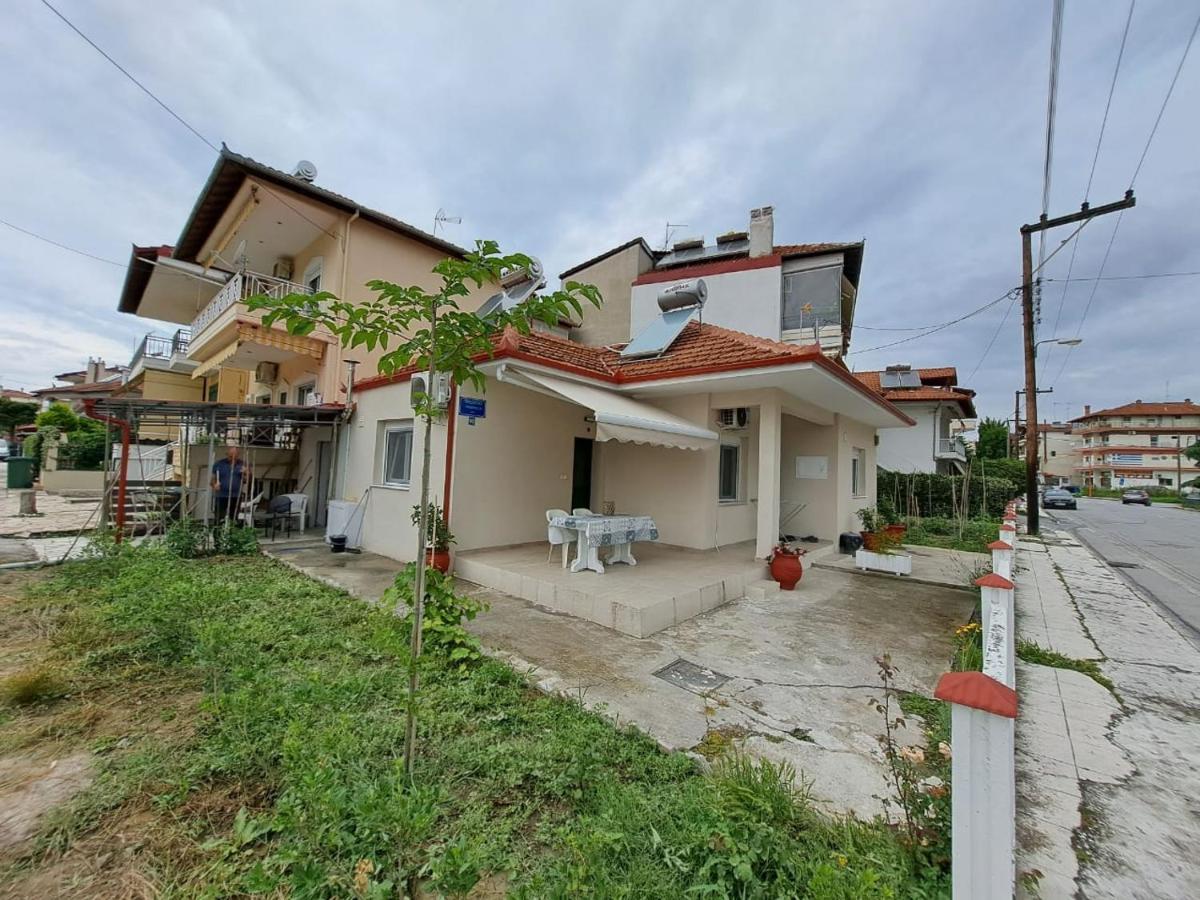 Antigoni'S Apartments Katerini Bagian luar foto